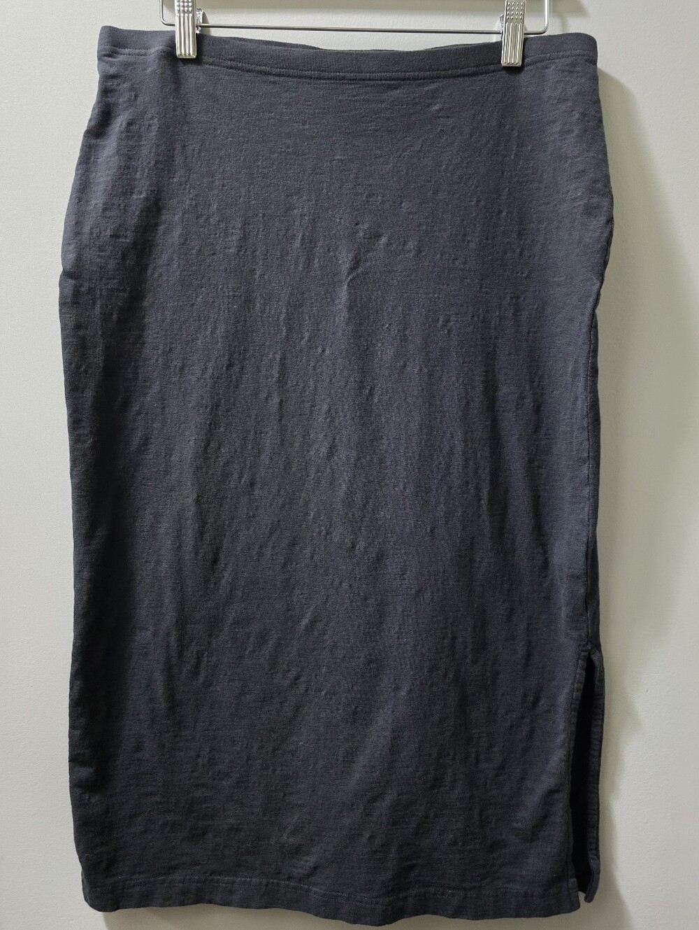 Patagonia Amber Dawn Black Skirt with side slit Size Medium